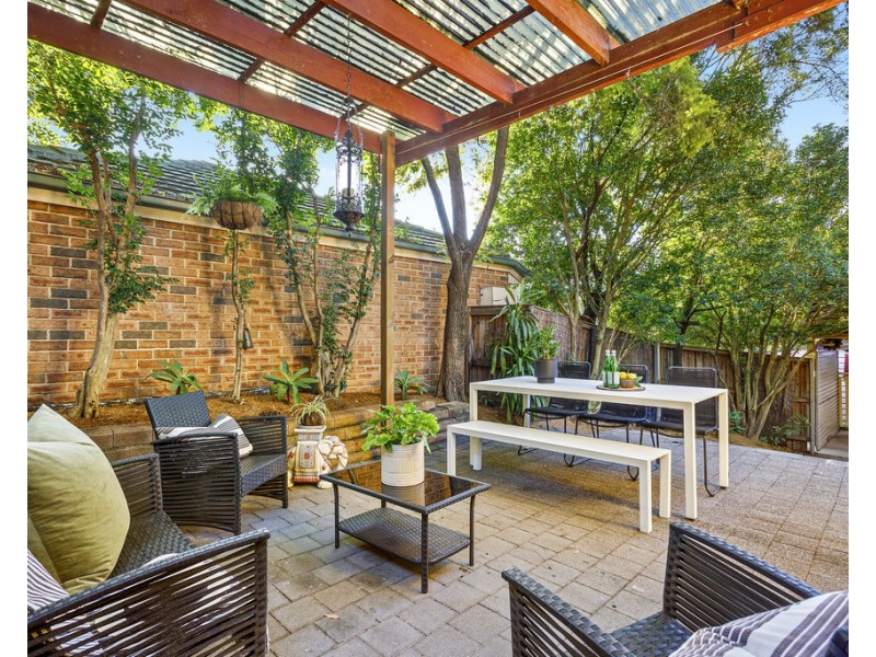 12 Mangerton Road, Wollongong NSW 2500