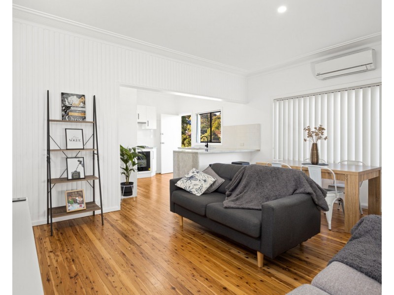 280 Gladstone Avenue, Mount Saint Thomas NSW 2500