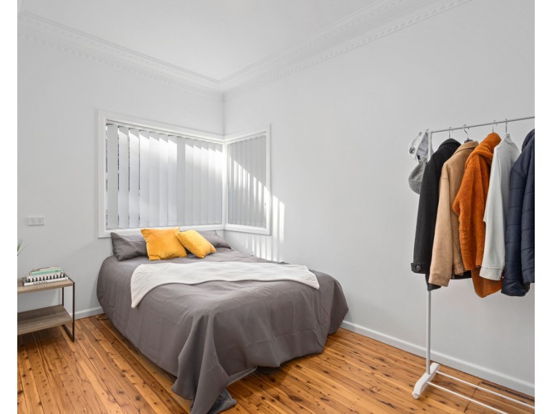280 Gladstone Avenue, Mount Saint Thomas NSW 2500