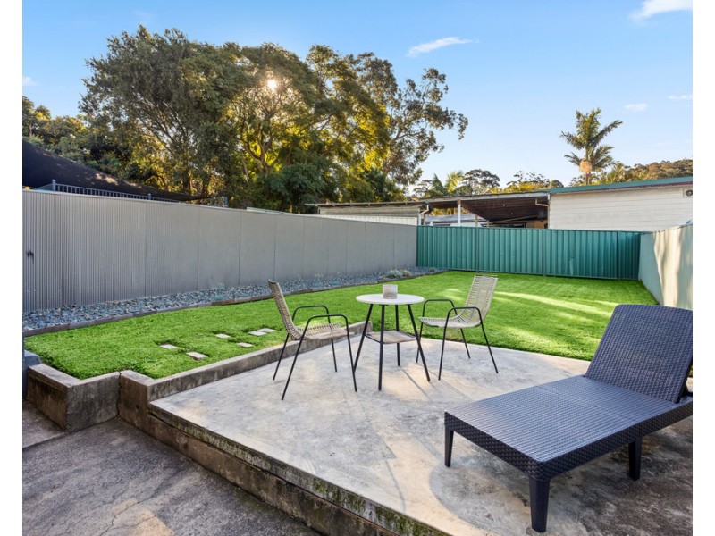 280 Gladstone Avenue, Mount Saint Thomas NSW 2500