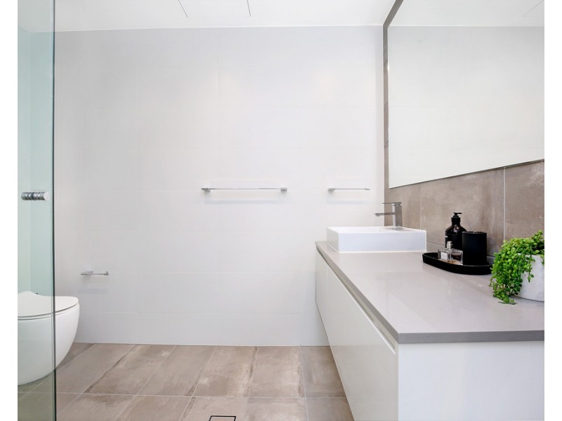 B104/5 Grand Court, Fairy Meadow NSW 2519