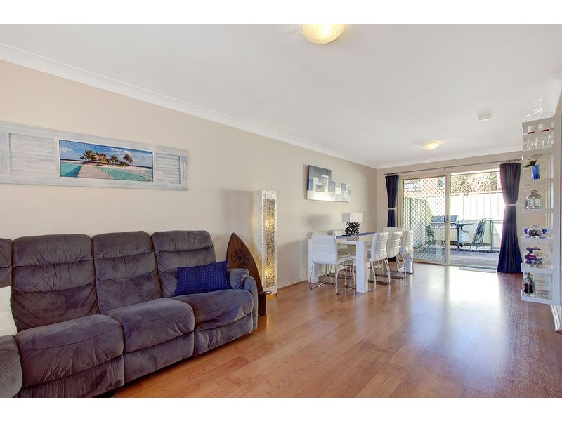 4/31 Underwood St, Corrimal NSW 2518