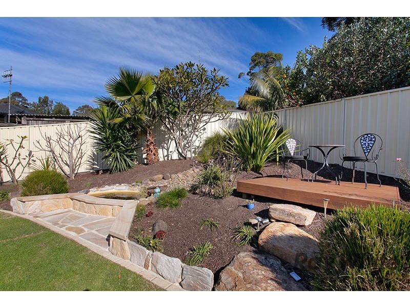 161 Waples Rd, Farmborough Heights NSW 2526