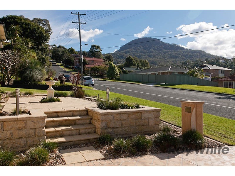 161 Waples Rd, Farmborough Heights NSW 2526