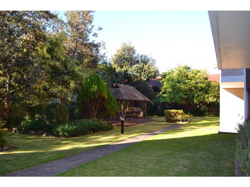 11/4 Pleasant Ave, North Wollongong NSW 2500