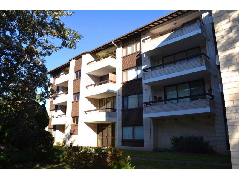 11/4 Pleasant Ave, North Wollongong NSW 2500