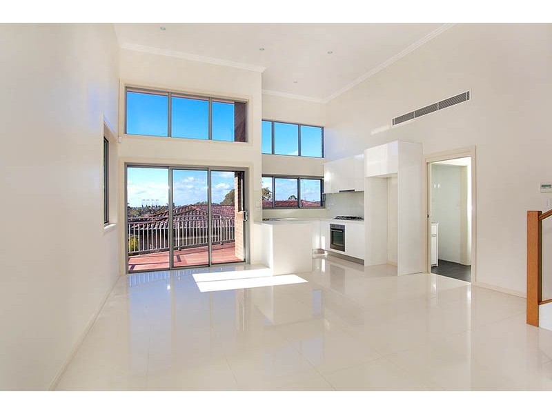 30a Brentwood Ave, Figtree NSW 2525