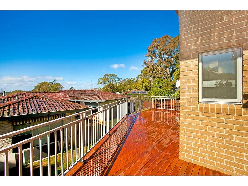 30a Brentwood Ave, Figtree NSW 2525