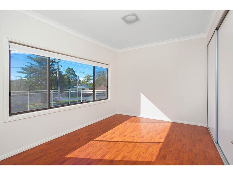 7 Poulter St, West Wollongong NSW 2500
