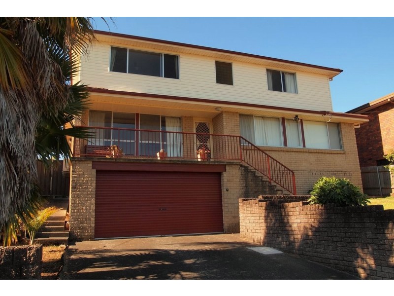 73 Tait Avenue, Kanahooka NSW 2530