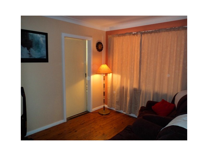 73 Tait Avenue, Kanahooka NSW 2530