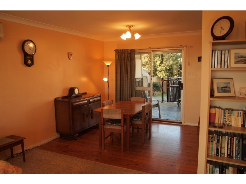 73 Tait Avenue, Kanahooka NSW 2530