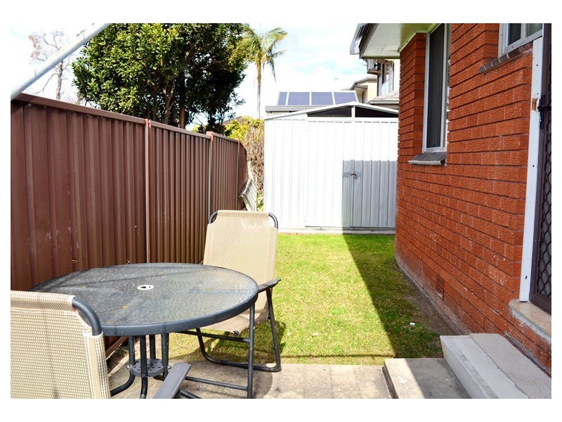 4/3 Railway St, East Corrimal NSW 2518