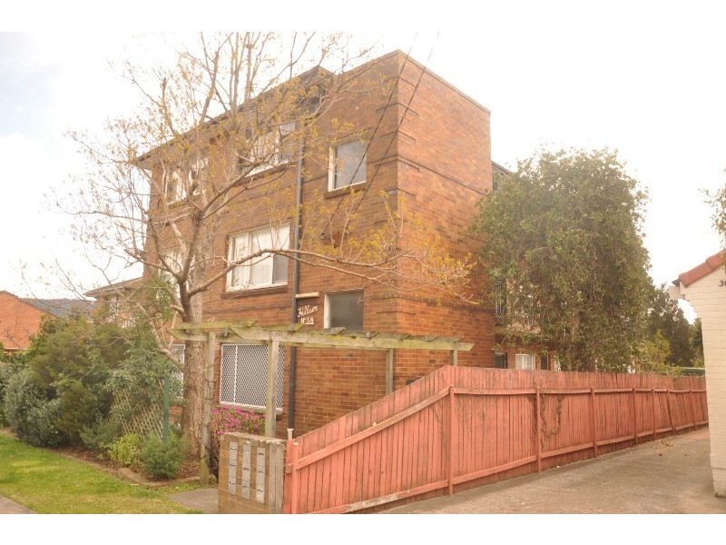 38 Pleasant Ave, North Wollongong NSW 2500