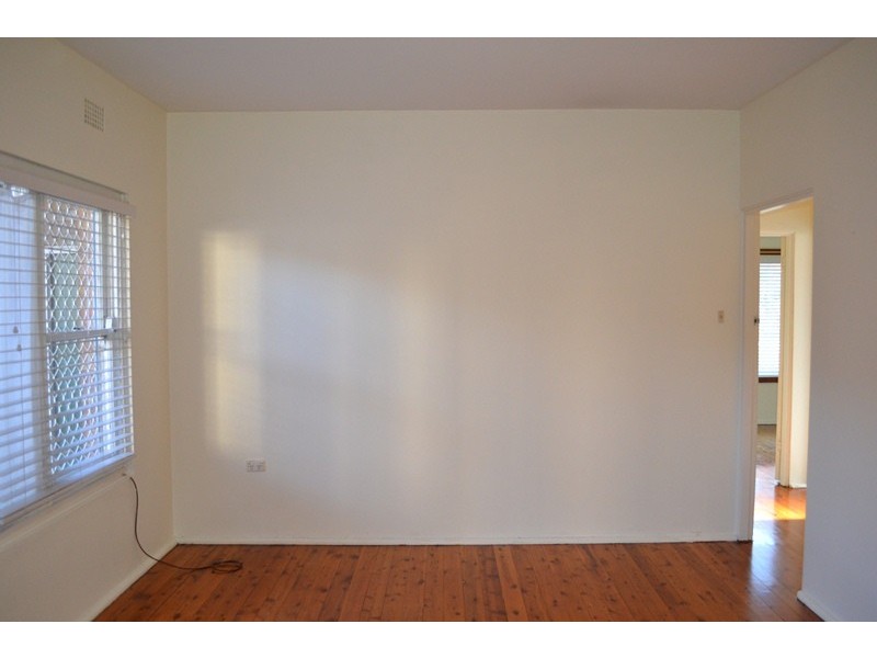 38 Pleasant Ave, North Wollongong NSW 2500