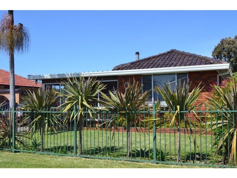 45 Ellengowan Cres, Fairy Meadow NSW 2519