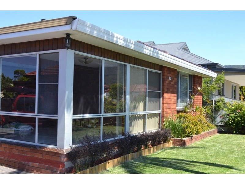 45 Ellengowan Cres, Fairy Meadow NSW 2519