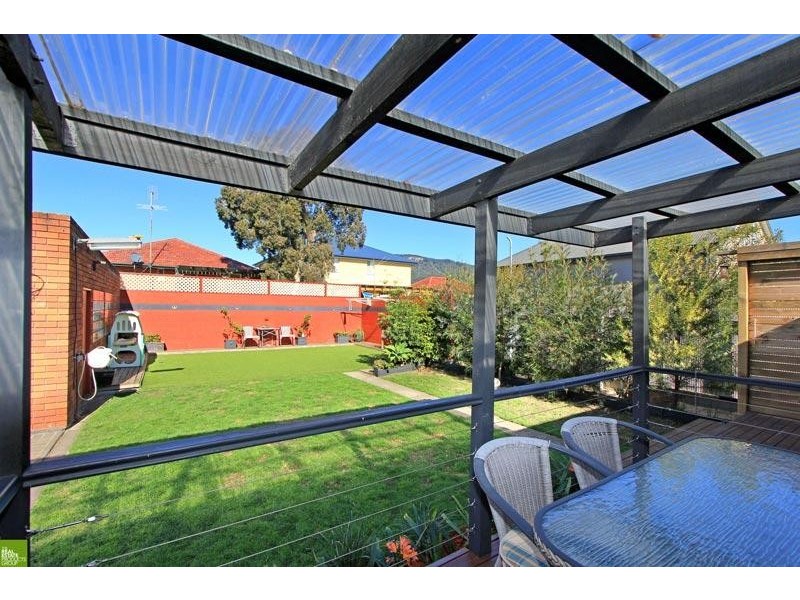 45 Ellengowan Cres, Fairy Meadow NSW 2519