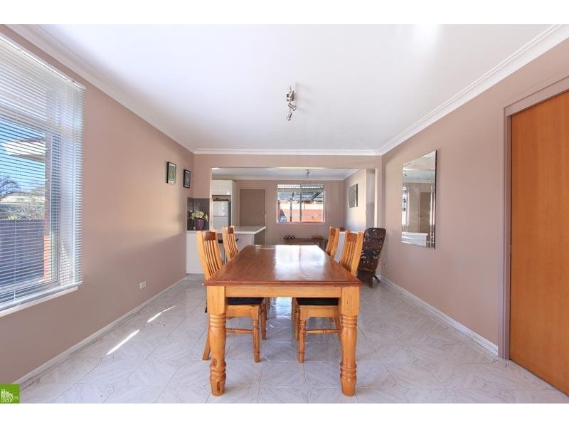 45 Ellengowan Cres, Fairy Meadow NSW 2519