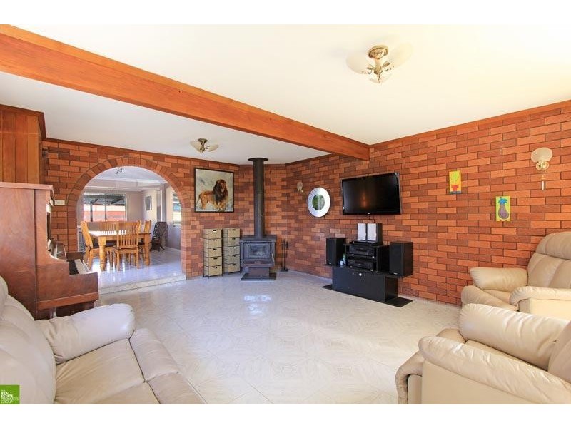 45 Ellengowan Cres, Fairy Meadow NSW 2519