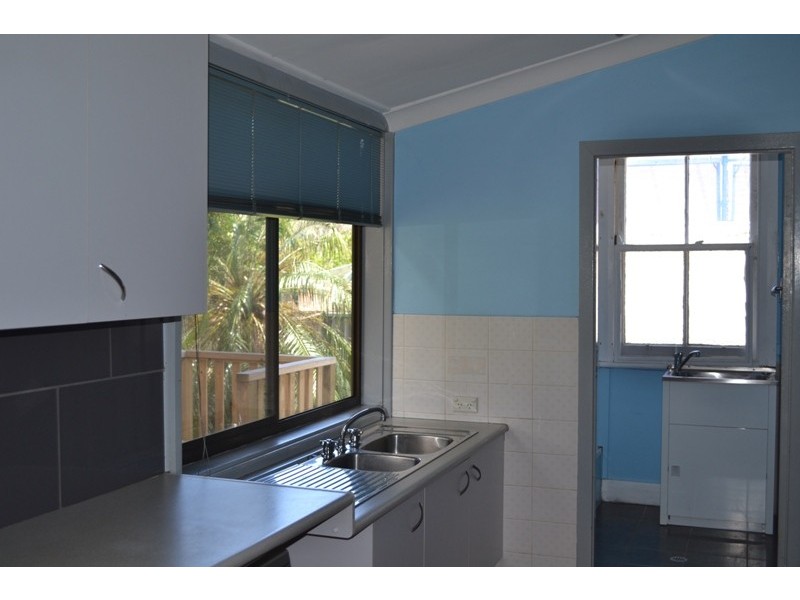 22 Sheppard St, West Wollongong NSW 2500