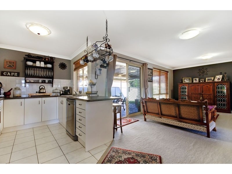 13 Warrego St, Albion Park NSW 2527