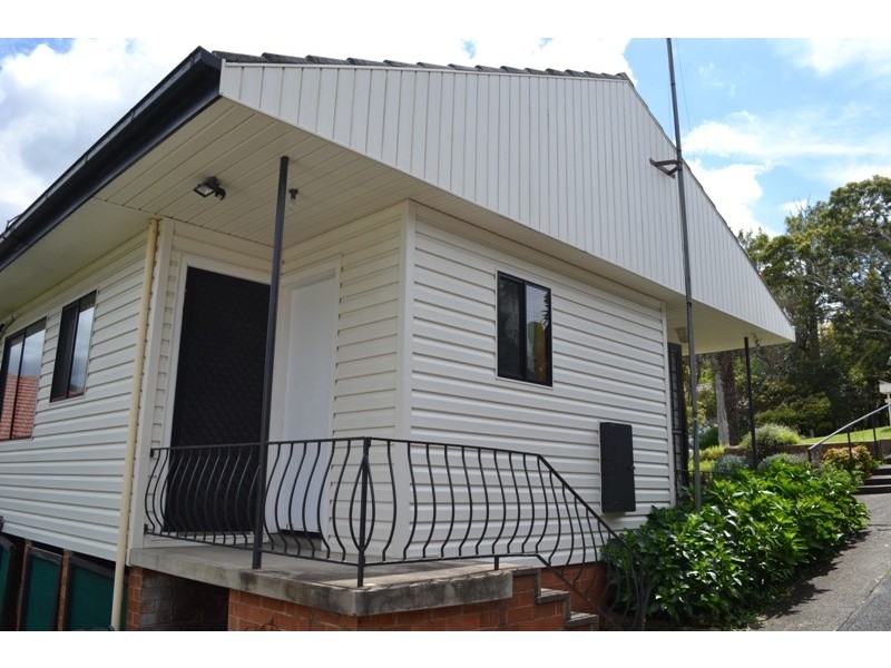 14 Bukari Street, West Wollongong NSW 2500