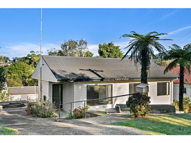 14 Bukari Street, West Wollongong NSW 2500