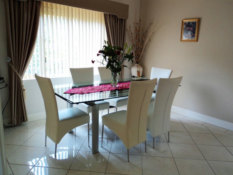 12 Walter St, Mangerton NSW 2500