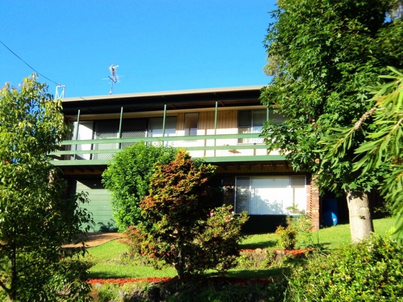 6 Gellatly Ave, Figtree NSW 2525