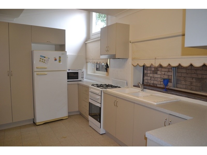 2/5 Madoline Street, Gwynneville NSW 2500