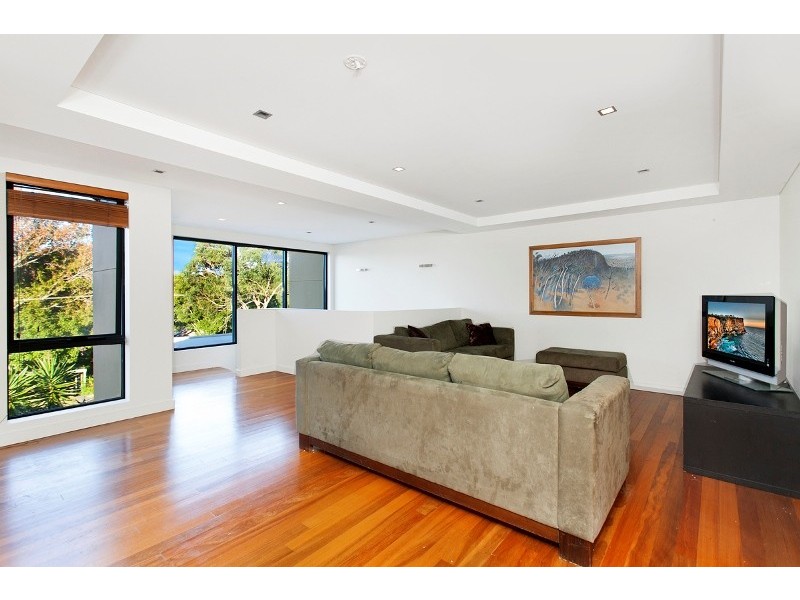 10 Valetta St, West Wollongong NSW 2500