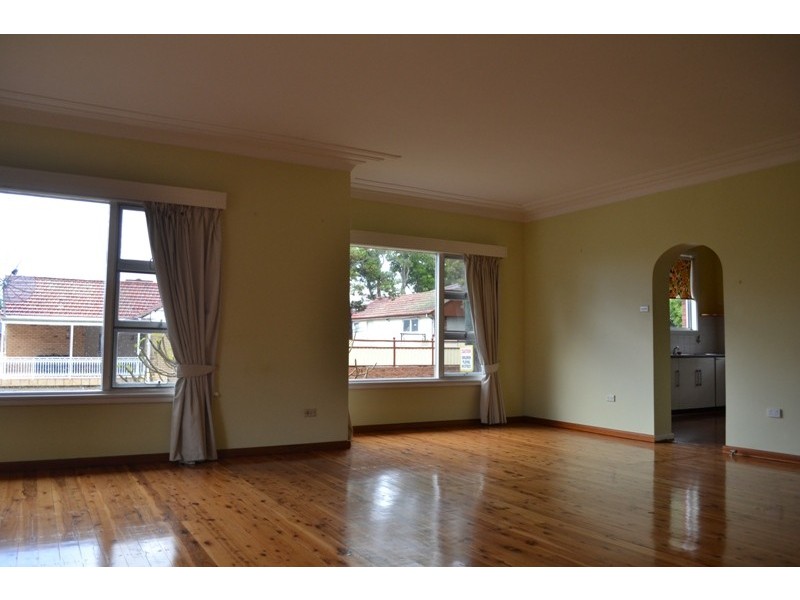 89 Bellevue Rd, Figtree NSW 2525