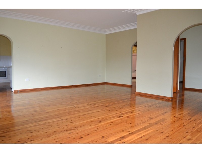 89 Bellevue Rd, Figtree NSW 2525
