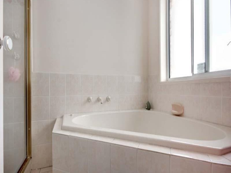 19 Paltarra Place, Cordeaux Heights NSW 2526