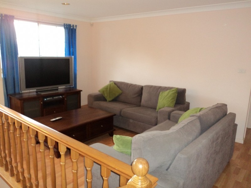 19 Paltarra Place, Cordeaux Heights NSW 2526