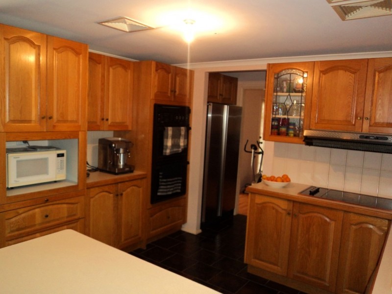 19 Paltarra Place, Cordeaux Heights NSW 2526