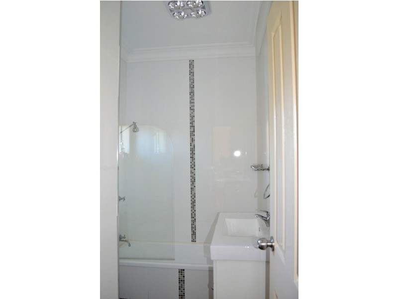 198 Shellharbour Rd, Warilla NSW 2528