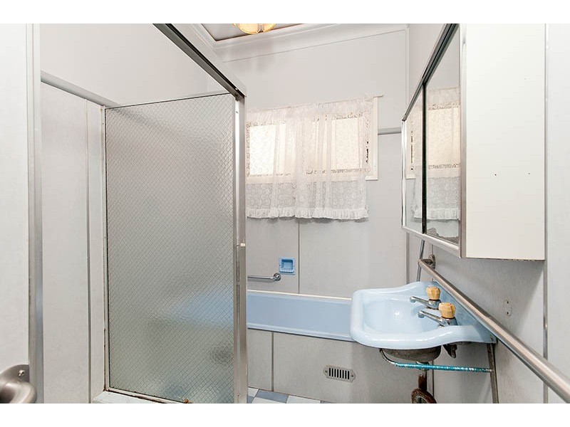 53 Euroka St, West Wollongong NSW 2500