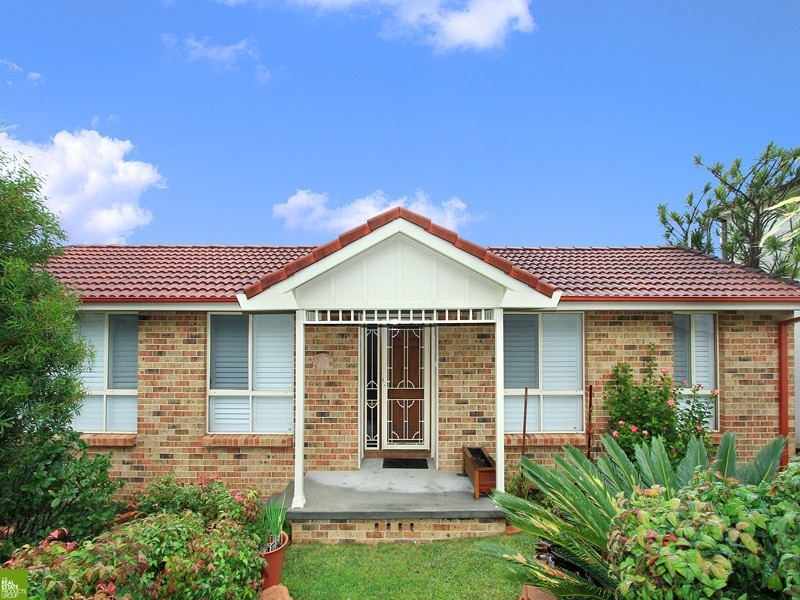 19 Silvertop Parade, Cordeaux Heights NSW 2526