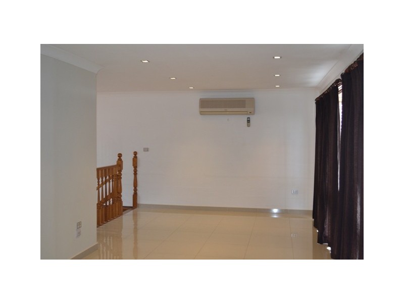 43 Hopman Crescent, Berkeley NSW 2506