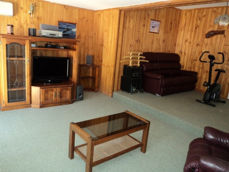12 Hooka Creek Rd, Berkeley NSW 2506