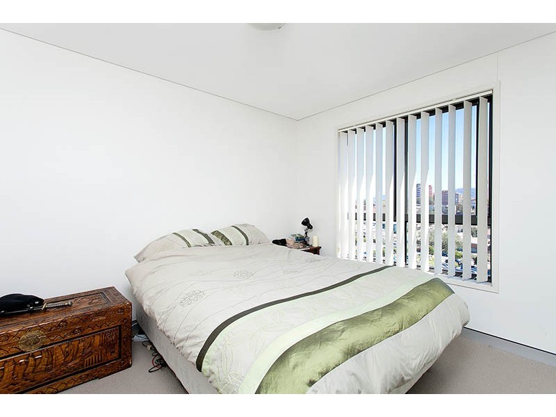 18/1 Governors Lane, Wollongong NSW 2500