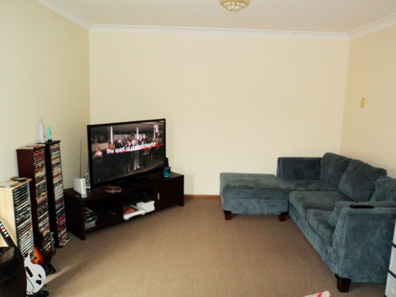 4/7 Wiseman Ave, Wollongong NSW 2500