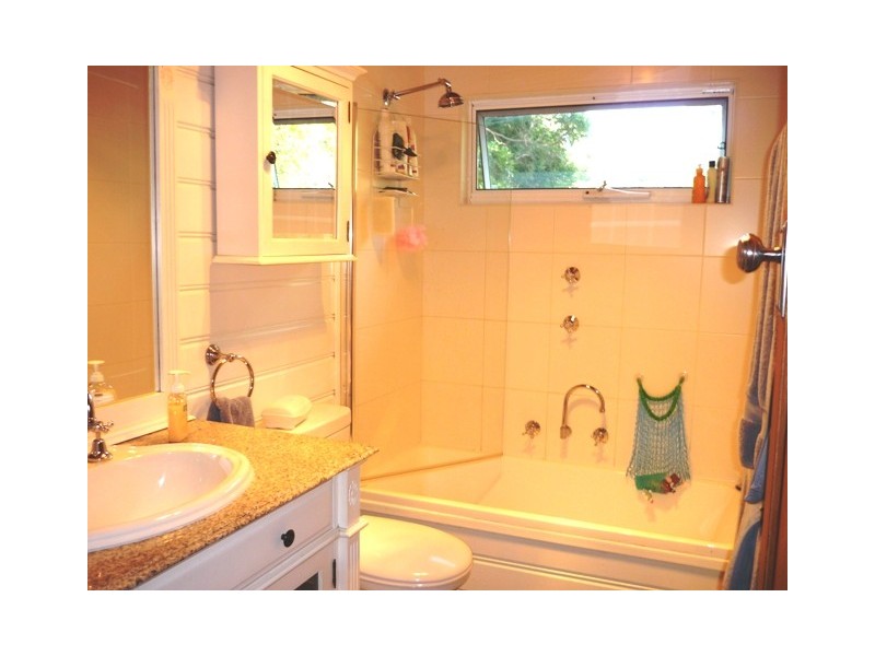 232 Cordeaux Road, Mount Kembla NSW 2526