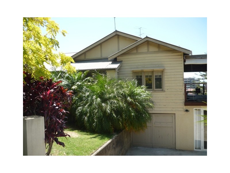 3 Staff Street, Wollongong NSW 2500
