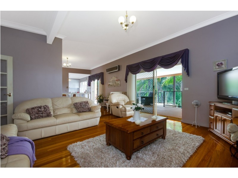 57 Hopewood Cres, Fairy Meadow NSW 2519