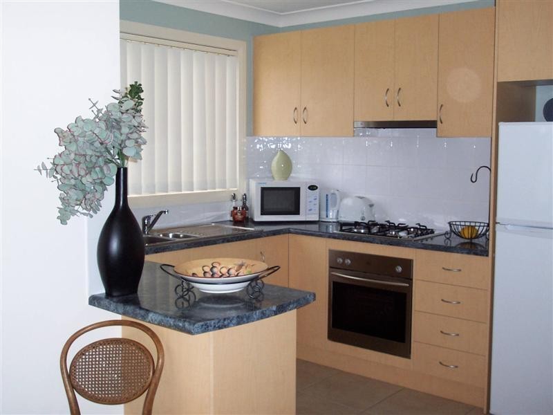 12/35 Bridge Street, Coniston NSW 2500