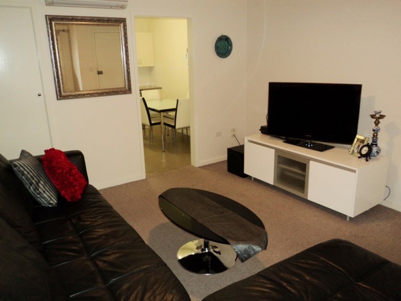 3/58 Robertson St, Coniston NSW 2500