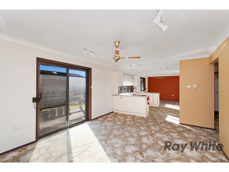 27 Russell Street, Balgownie NSW 2519